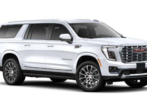 New 2026 GMC Yukon XL Denali w/ Advanced Technology Package AWD/4WD image 4