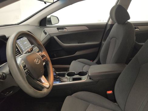 Used 2018 Hyundai Sonata SE FWD image 17