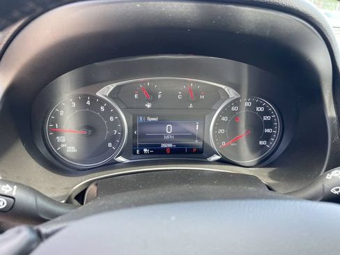 Used 2020 GMC Terrain SLE w/ Driver Convenience Package AWD/4WD image 2