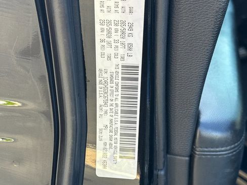 Used 2019 Dodge Durango GT image 28