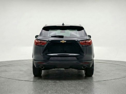 Used 2025 Chevrolet Blazer LT FWD image 7