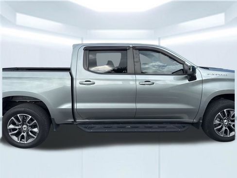 Used 2024 Chevrolet Silverado 1500 RST AWD/4WD image 8