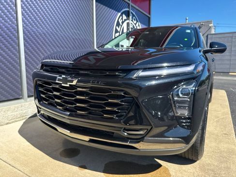 Used 2024 Chevrolet Trax ACTIV FWD image 18