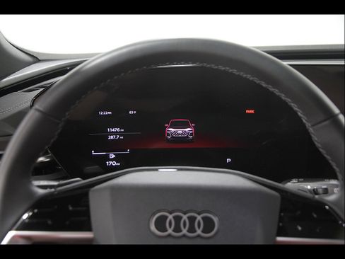 Used 2025 Audi Q5 Premium Plus AWD/4WD image 8
