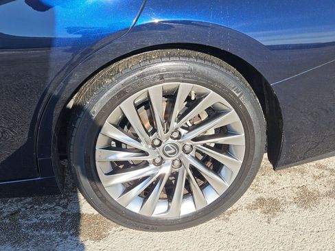 Used 2019 Lexus ES 350 w/ Luxury Package image 9