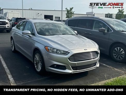 Used 2016 Ford Fusion SE w/ Equipment Group 202A FWD image 1