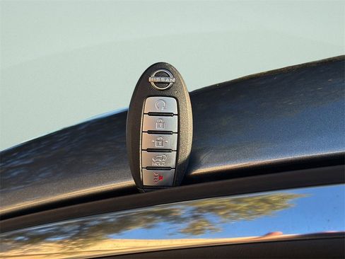 Used 2024 Nissan Murano SL image 27