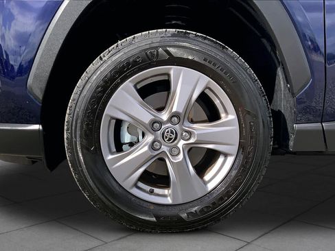 Certified 2025 Toyota RAV4 XLE w/ Convenience Package image 11