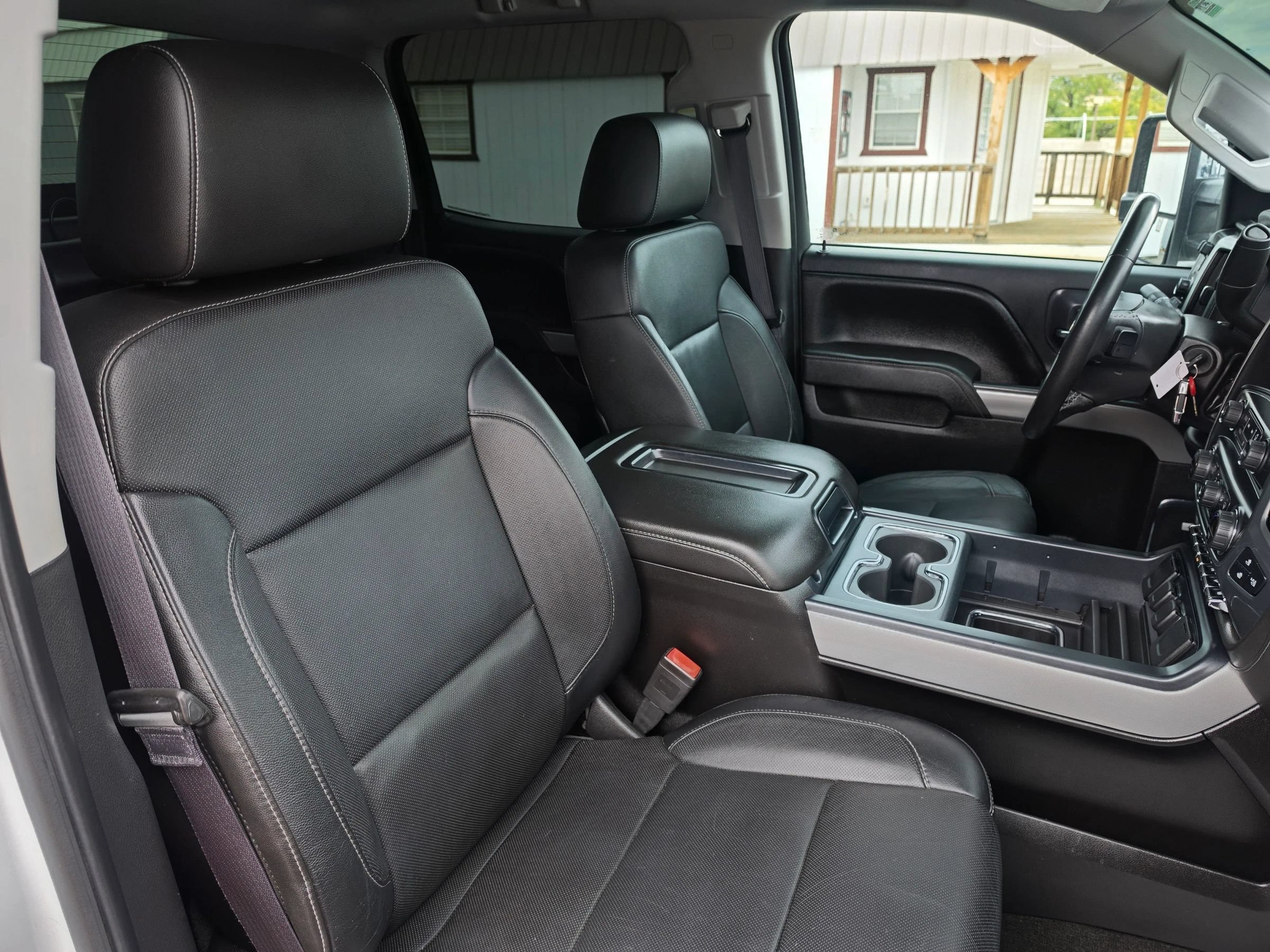 Used 2015 Chevrolet Silverado 2500 LTZ w/ Duramax Plus Package AWD/4WD image 37
