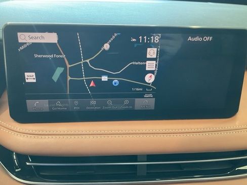 Used 2024 INFINITI QX60 Sensory w/ Vision Package image 16