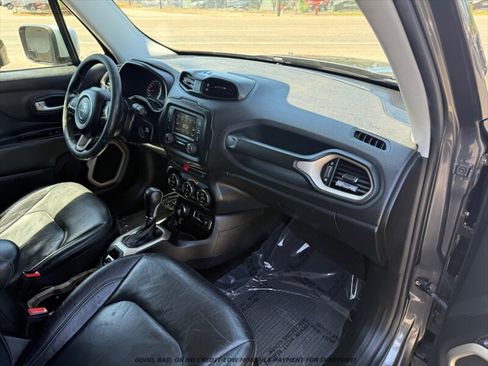 Used 2016 Jeep Renegade Limited AWD/4WD image 19