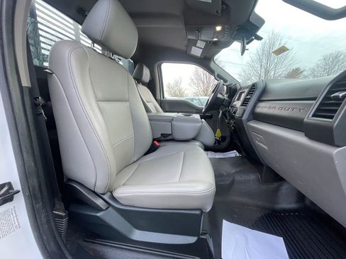 Used 2021 Ford F450 XL w/ Snow Plow Prep Package image 13