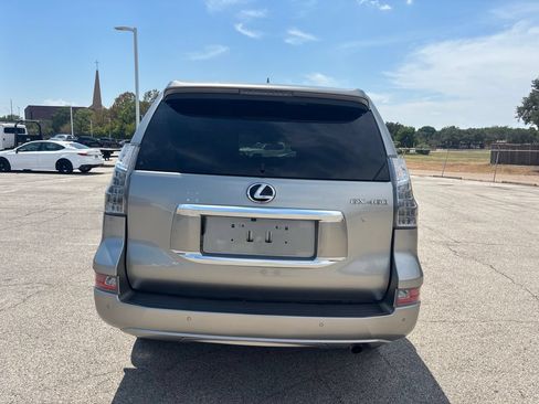 Used 2023 Lexus GX 460 Premium AWD/4WD image 5