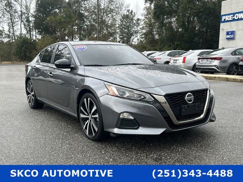Used 2022 Nissan Altima 2.5 SR image 7