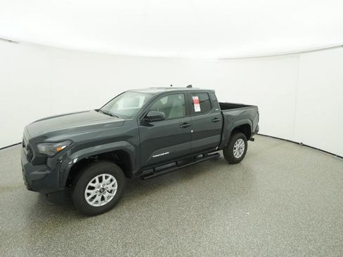 New 2025 Toyota Tacoma SR5 AWD/4WD image 31