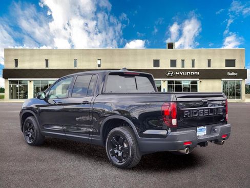 Used 2025 Honda Ridgeline Black Edition image 5