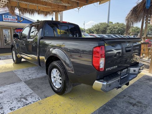 Used 2015 Nissan Frontier SV w/ SV Value Truck Package RWD image 6
