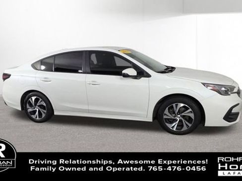 Used 2024 Subaru Legacy Premium AWD/4WD image 2