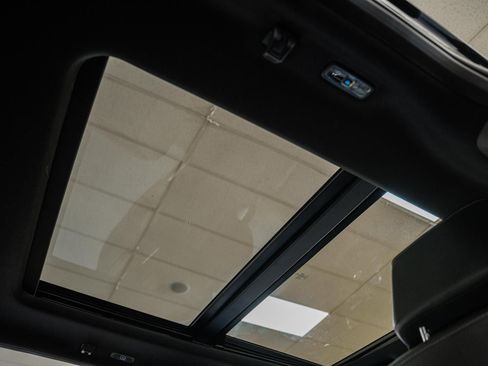 Certified 2023 Ford F150 Lariat w/ Equipment Group 502A High image 39