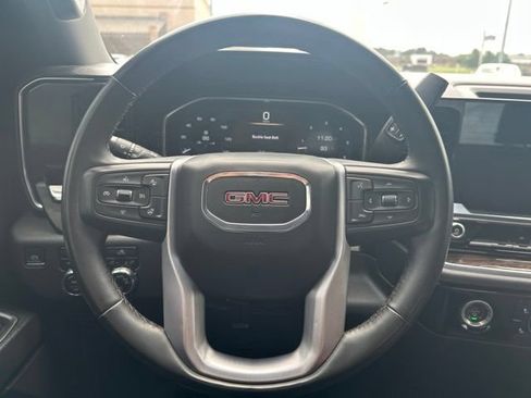 Used 2023 GMC Sierra 1500 SLE AWD/4WD image 21