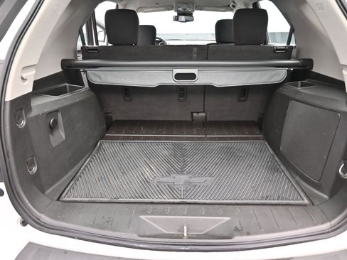 Used 2013 Chevrolet Equinox LS image 19
