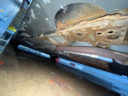 Used 2014 Chevrolet Volt w/ Enhanced Safety Package 1 image 14