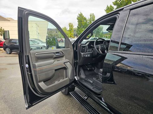 New 2026 GMC Sierra 2500 AT4 w/ AT4 Premium Plus Package image 22