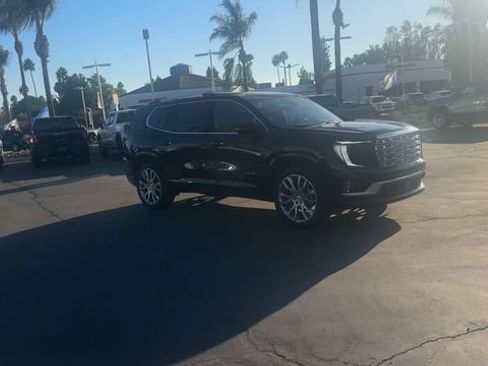New 2026 GMC Acadia Denali image 2