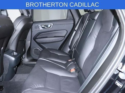Used 2025 Volvo XC60 B5 Plus AWD/4WD image 30