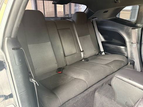 Used 2019 Dodge Challenger R/T RWD image 23
