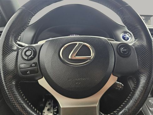 Used 2016 Lexus CT 200h w/ Navigation Package image 3