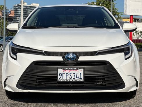 Certified 2023 Toyota Corolla LE w/ Carpet Mat Package (TMS) image 9