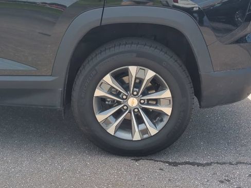Used 2026 Chevrolet Equinox LT AWD/4WD image 31