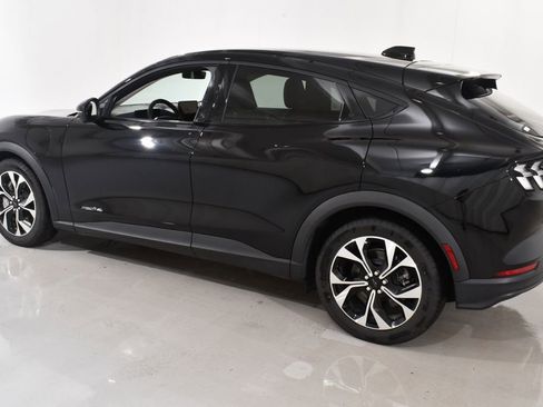Used 2025 Ford Mustang Mach-E Select w/ Comfort Package Lite AWD/4WD image 15