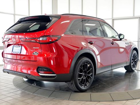 Certified 2025 MAZDA CX-70 3.3 Turbo w/ Premium Package AWD/4WD image 8