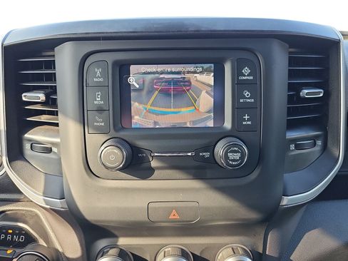 Used 2022 RAM 1500 Big Horn AWD/4WD image 20