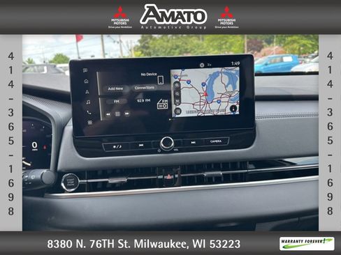 New 2025 Mitsubishi Outlander SE image 33