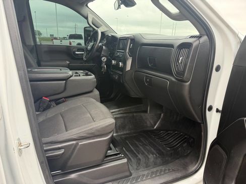 Used 2022 GMC Sierra 2500 Pro w/ Convenience Package image 33