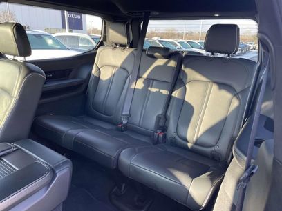 Used 2024 Jeep Grand Wagoneer Series II w/ Quick Order Packagew 28T