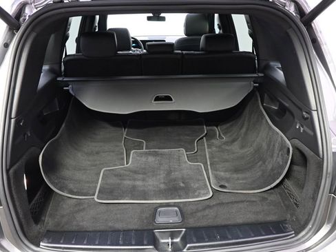 Used 2021 Mercedes-Benz GLB 250 4MATIC image 19