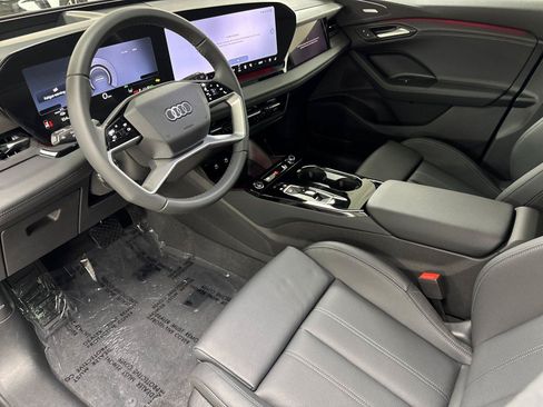 New 2027 Audi Q6 e-tron Prestige AWD/4WD image 9