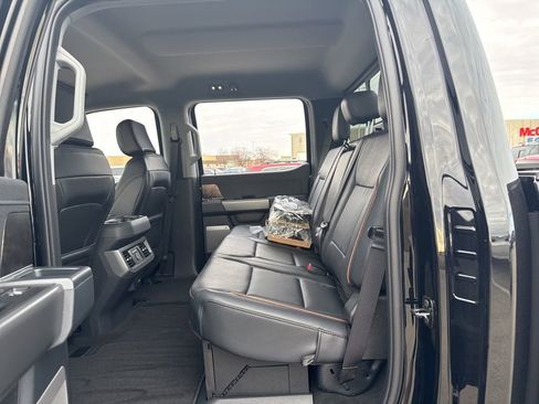 New 2026 Ford F250 Lariat w/ Black Appearance Package AWD/4WD image 17