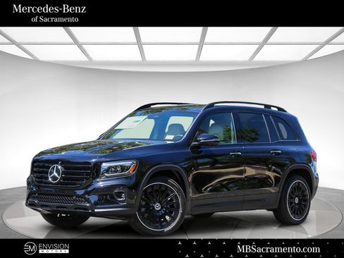 New 2026 Mercedes-Benz GLB 250 4MATIC image 1