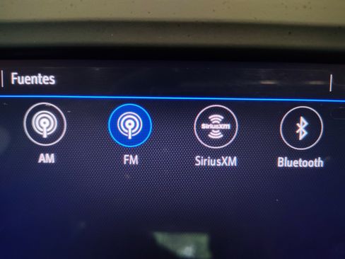 Used 2022 Chevrolet Equinox LT image 18