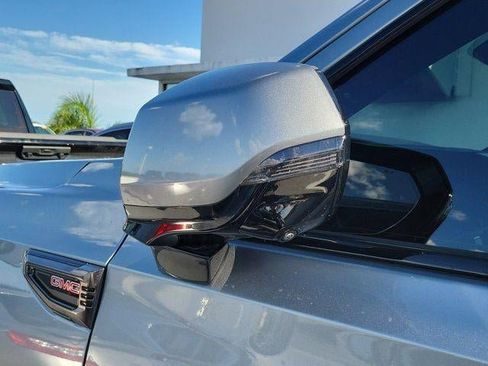Used 2025 GMC Yukon AT4 Ultimate w/ LPO, Floor Liner Package AWD/4WD image 7