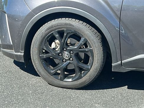 Used 2021 Toyota C-HR Nightshade FWD image 9