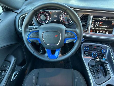 Used 2021 Dodge Challenger SXT image 16