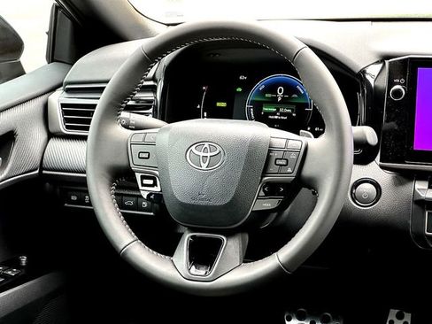 New 2026 Toyota Camry SE w/ Multimedia Upgrade Package FWD image 23