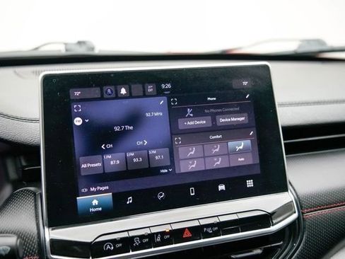 Used 2023 Jeep Compass Trailhawk image 21