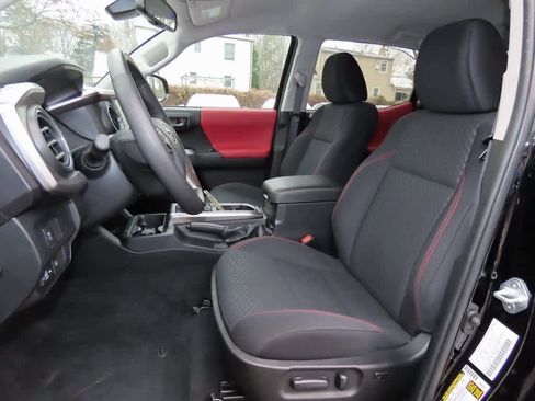 Used 2023 Toyota Tacoma SR5 image 15